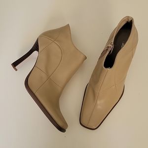 New Colin Stuart Booties